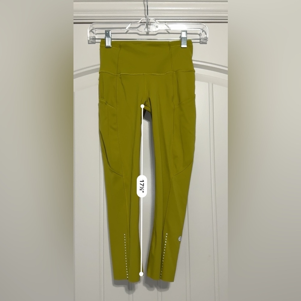 Lululemon Fast and Free Reflective High-Rise Crop 19" in Grape Leaf Size 2 - Picture 6 of 9
